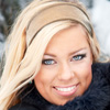 model-blonde-snow-winter-headband-before-black-coat100x100.