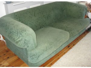 SOFA.JPG